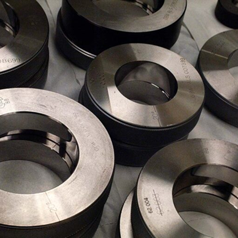 Calibri-fissi-ad-anello-tampone-forcella